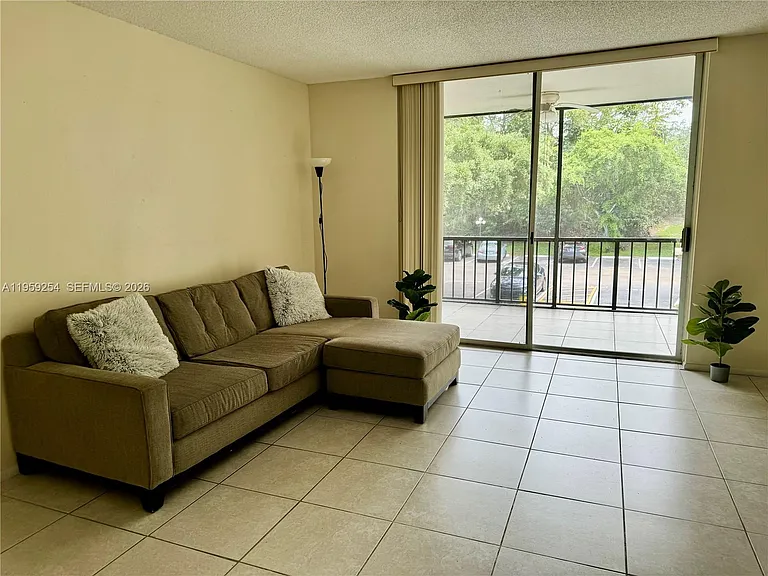 3740 Inverrary Dr #2N — Photo 6