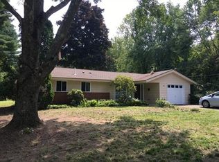 65 Hemenway Rd, Framingham, MA 01701