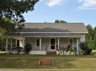 137 Alexis Lucia Rd, Alexis, NC 28006