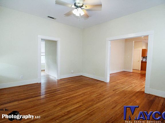 3rd image of 909 Elmwood St
