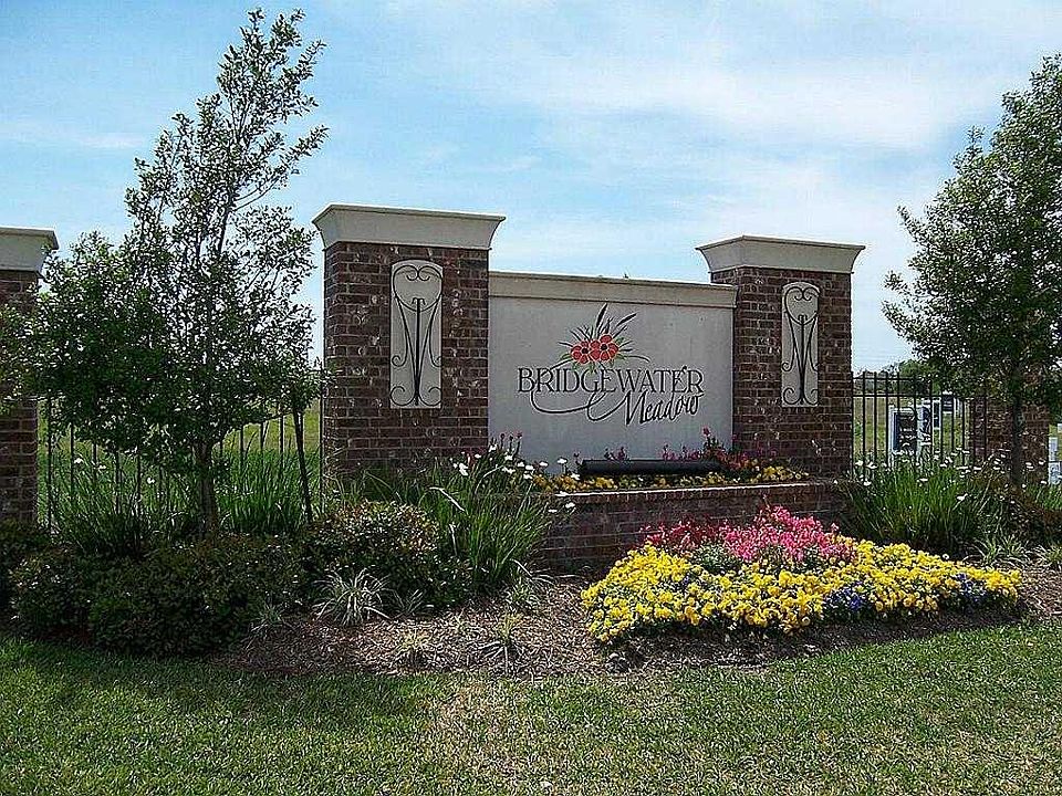 1st image of 20910 Clay Landing Ln