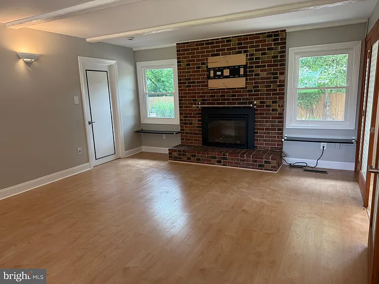 4140 Point Hollow Ln — Photo 34