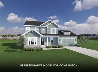 637 Standing Stone Dr, Waukesha, WI 53189