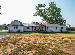 3126 S Slayden Rd, Lamar, MS 38642
