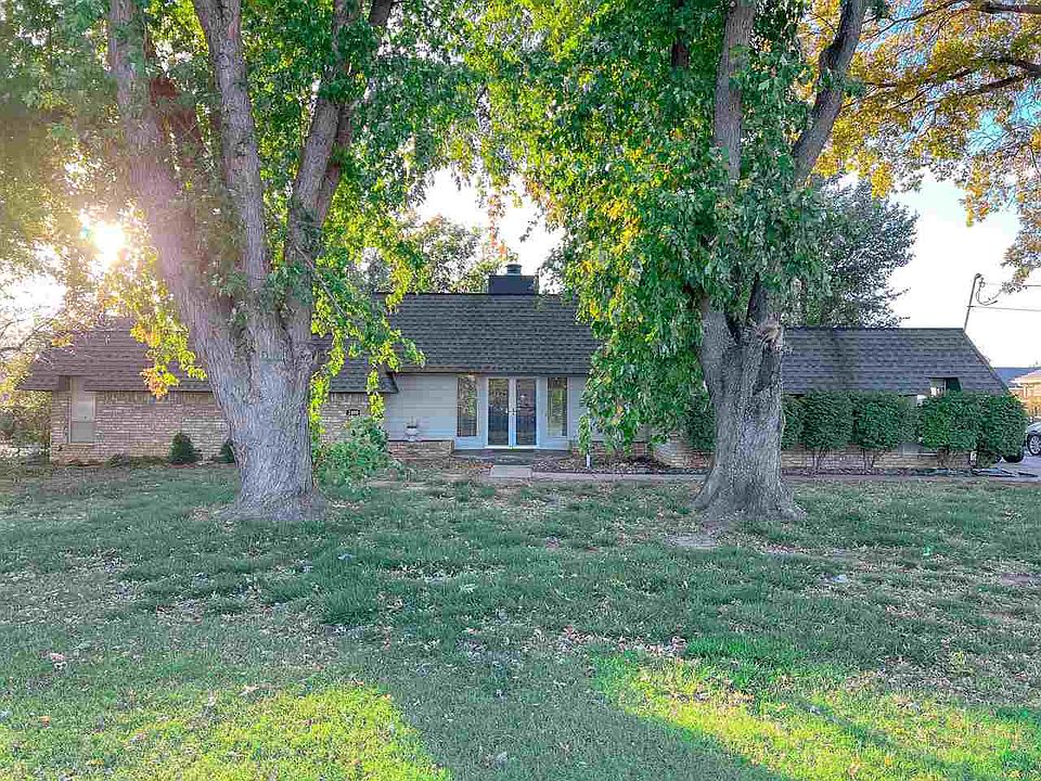 2800 N Pecan Rd, Ponca City, OK 74604 Zillow