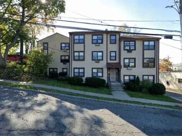 411 Boulevard St, Passaic, NJ 07055
