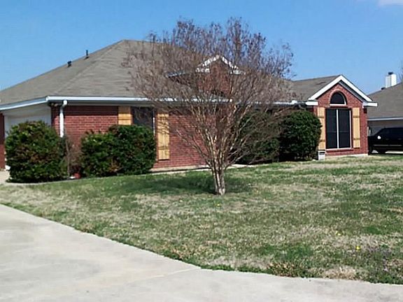2nd image of 3200 Braford Dr