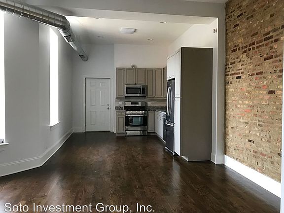 2nd image of 623-625 E Groveland Park #1