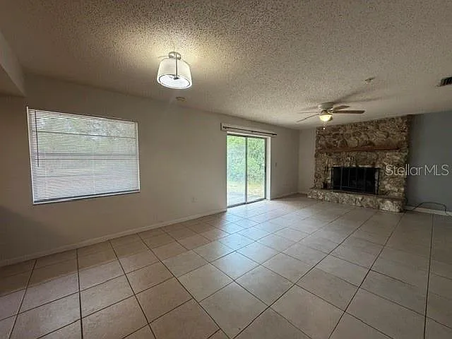 25946 Pine Ridge Rd — Photo 3