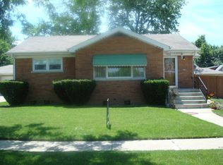 7803 W 65th St, Bedford Park, IL 60501