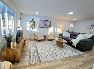 3209 Waltham Ave, Dayton, OH 45429