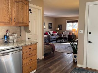 64911 148th St, Adams, MN 55909