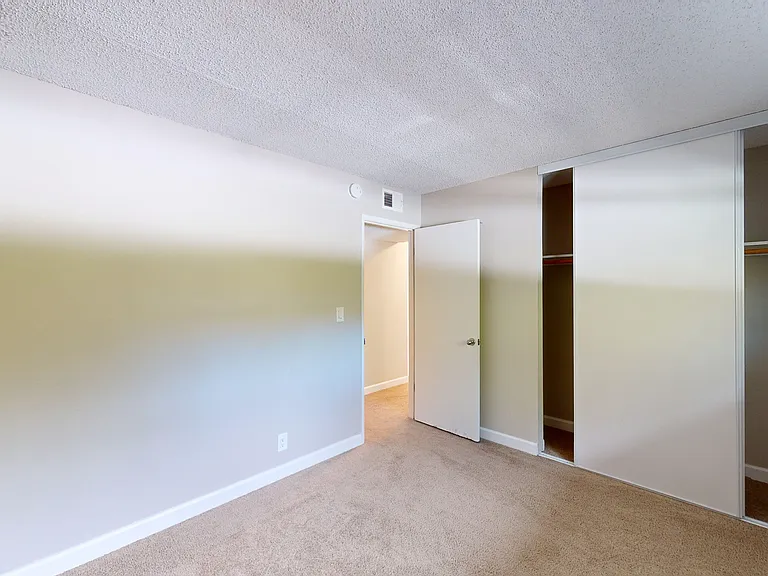 1006 Ignacio Blvd #37 — Photo 7