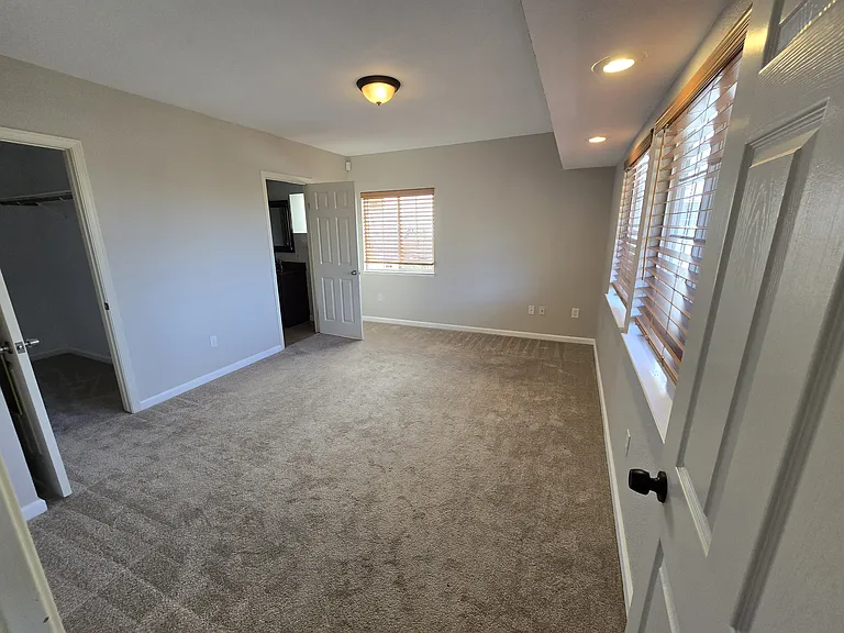 1160 Arlington Way — Photo 16