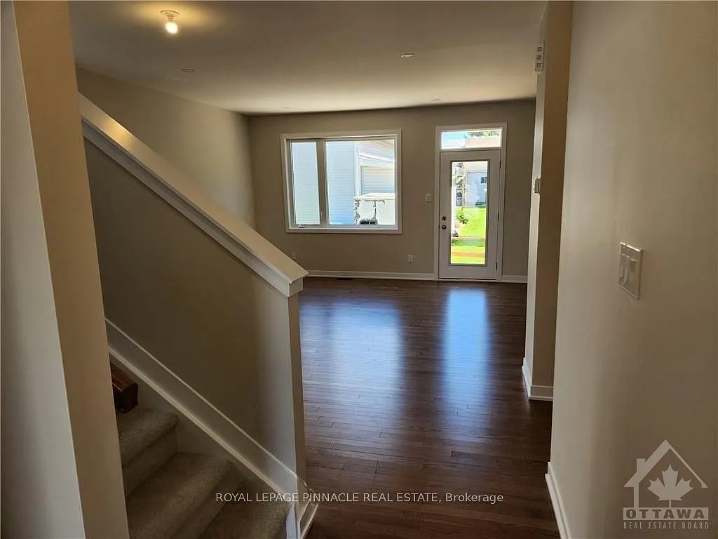 3 bed, $2,900 — Photo 4