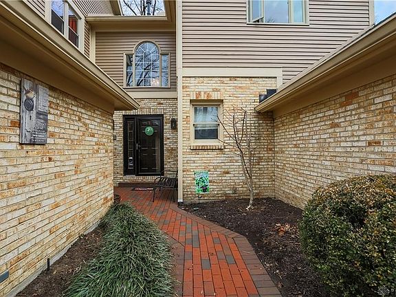 3rd image of 173 Crossridge Dr