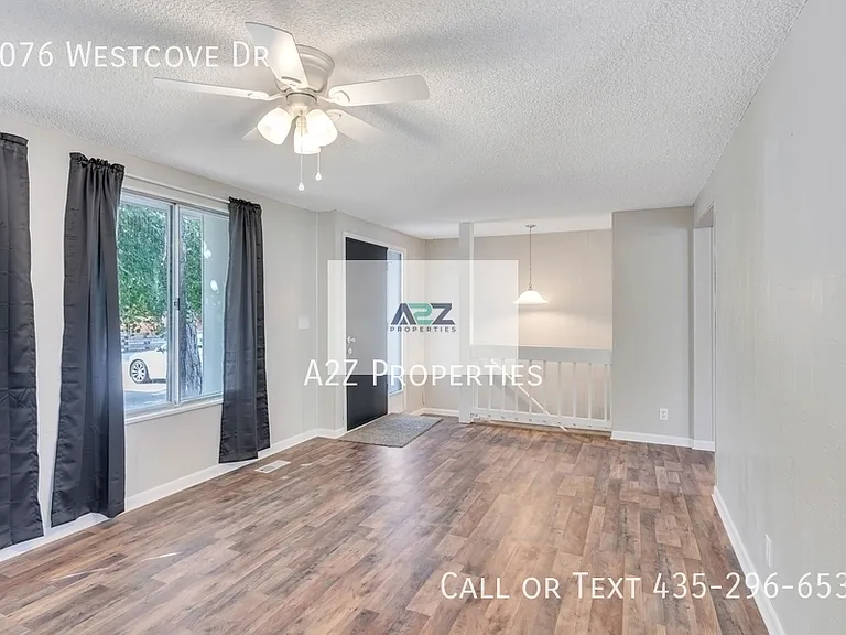 3076 Westcove Dr — Photo 3