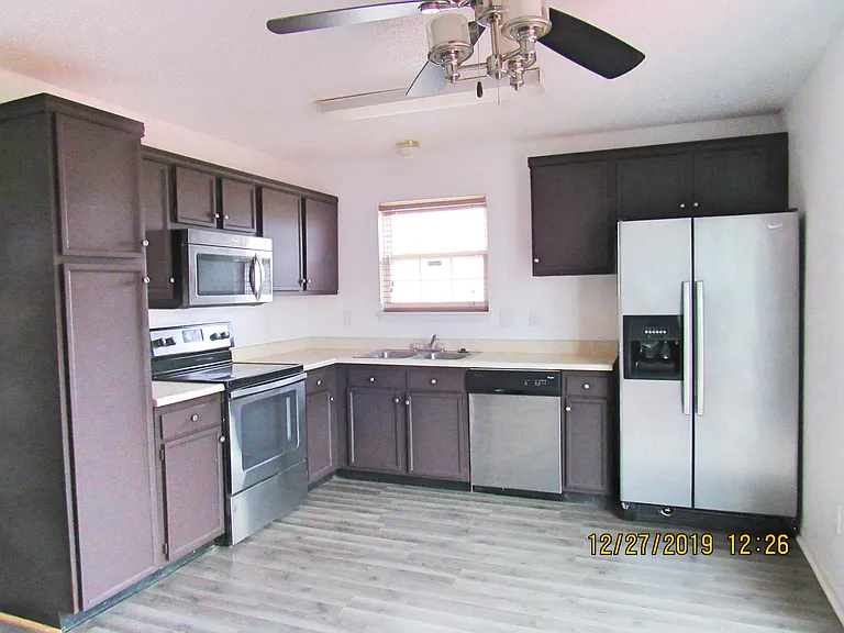 11347 Roundwood Ct — Photo 10