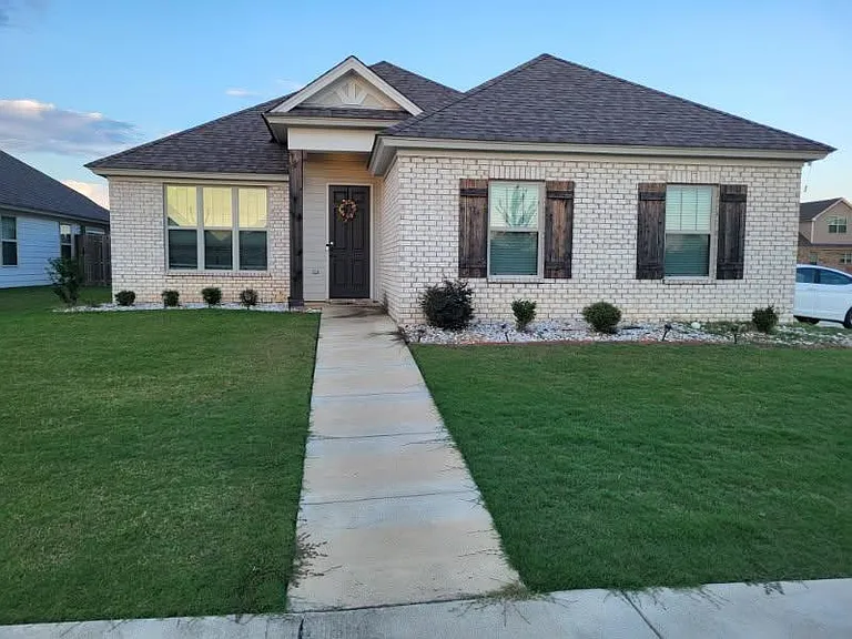 1461 Bristol Park Pl — Photo 2