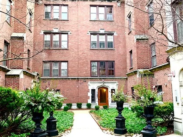 1111 Holly Ct APT 113, Oak Park, IL 60301