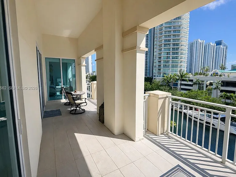 250 Sunny Isles Blvd #Townhouse 407 — Photo 3