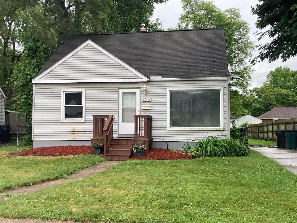 1st image of 23236 Rosewood St