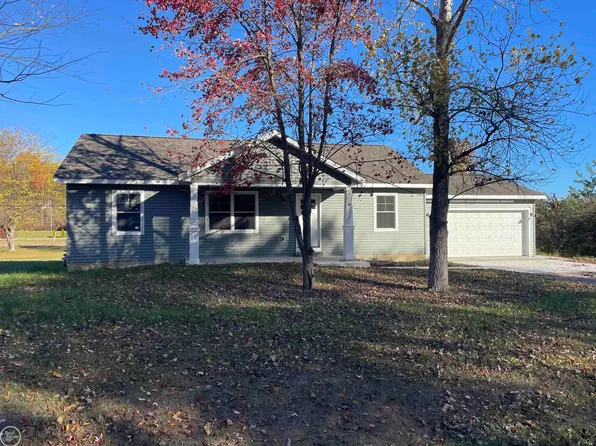 7361 Dian Rd, Lexington, MI 48450