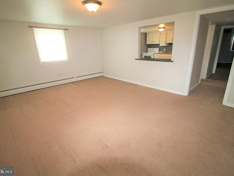 160 N Ronks Rd #B — Photo 5