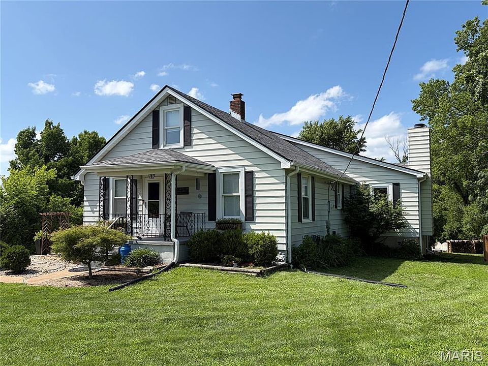 1st image of 17723 Mueller Rd