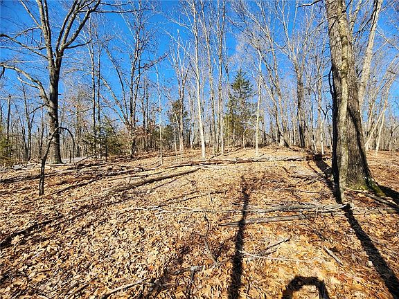 5th image of 20 Chelmsworth Cir