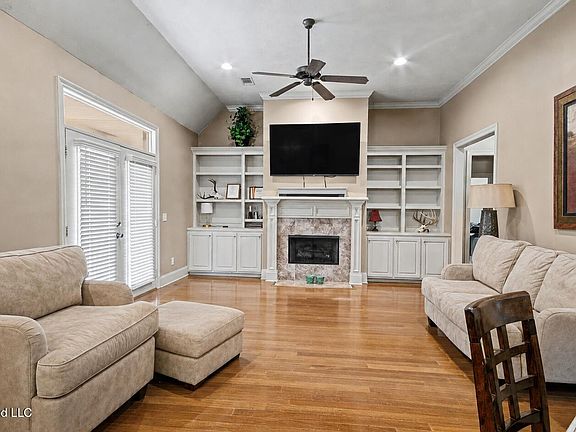 5th image of 117 Devlin Springs Dr