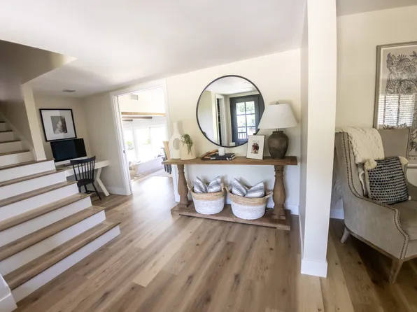 4017 E Country Canyon Rd, Anaheim, CA 92807