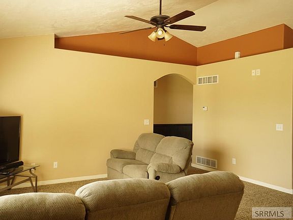 5th image of 2821 N Tegan Dr