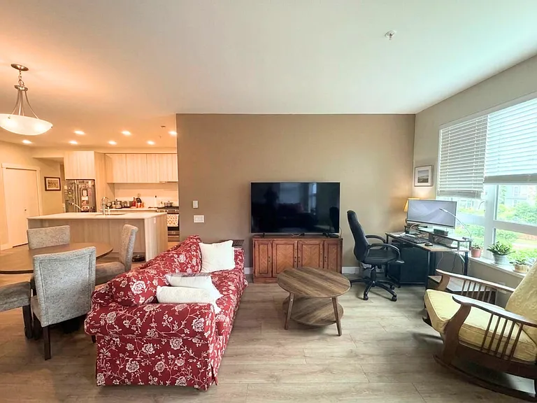 721 Anskar Ct #214 — Photo 4