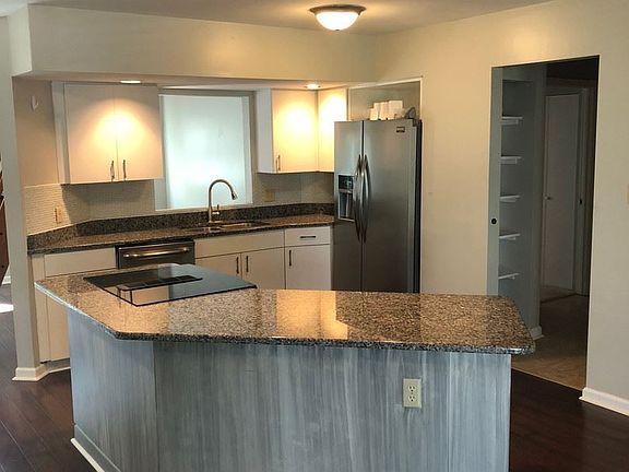 4th image of 164 Turtle Cove Dr