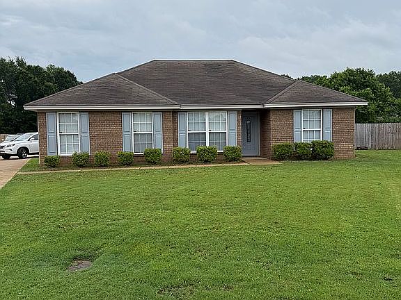 2nd image of 2 Christy Ct