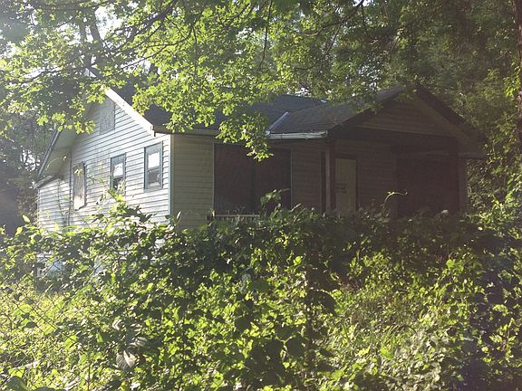 3rd image of 7003 Bellefontaine Ave