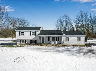 2863 Hartland Rd, Gasport, NY 14067
