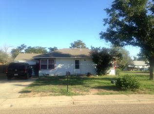121 SE 7th St, Plainview, TX 79072