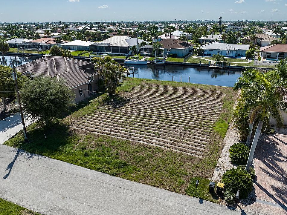 1st image of 2449 Sierra Ln