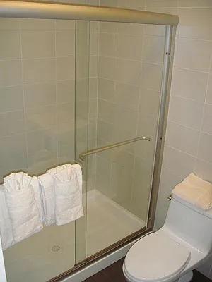 Rented by Smart City Real Estate LLC | media 17