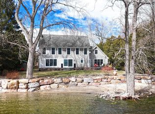 69 Access Rd, Isle La Motte, VT 05463