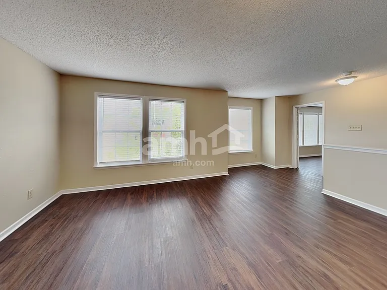 2957 Seasons Dr — Photo 11
