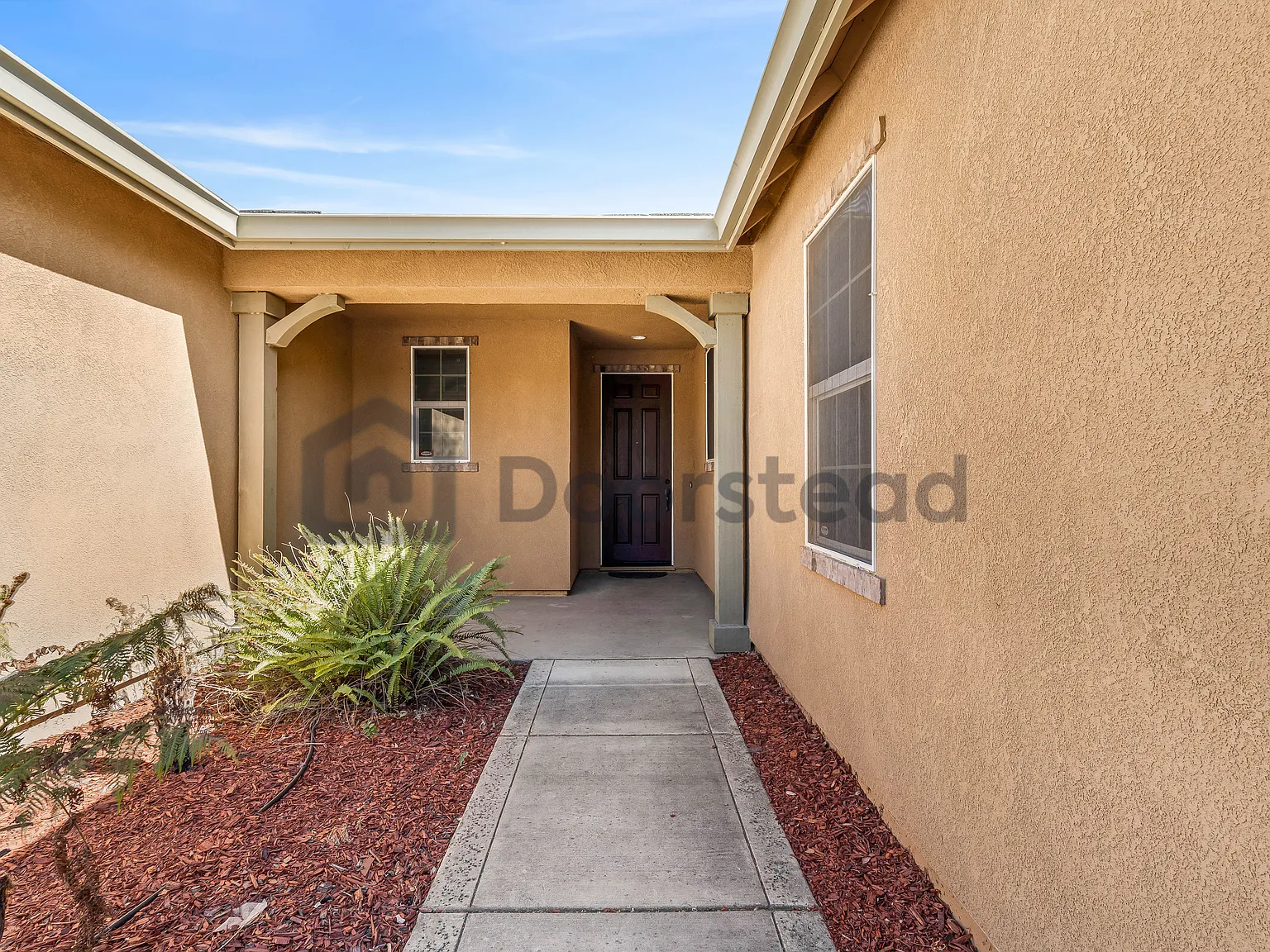 4 bed, 3.0 bath, 2237 sqft, $3,650 — Photo 4