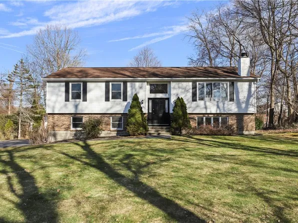 104 Longdale Road, Mahopac, NY 10541