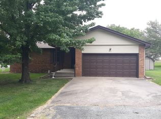 504 Belisle St, El Dorado Springs, MO 64744