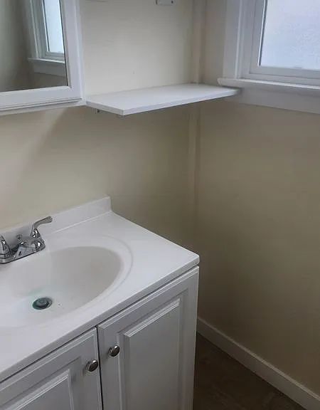 6069 Comey Ave — Photo 9