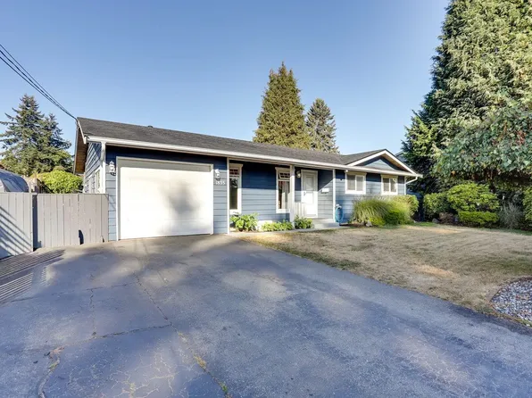 1835 156th St, Surrey, BC V4A 4T5
