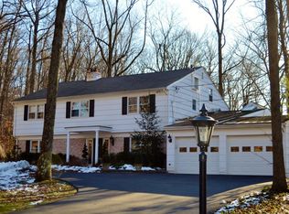 38 Valley Ln, Chappaqua, NY 10514