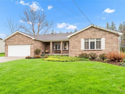 7579 Milestrip Rd, Orchard Park, NY, 14127